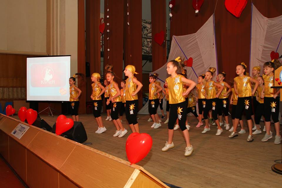 Клубу спортивного танцю «Кармен»